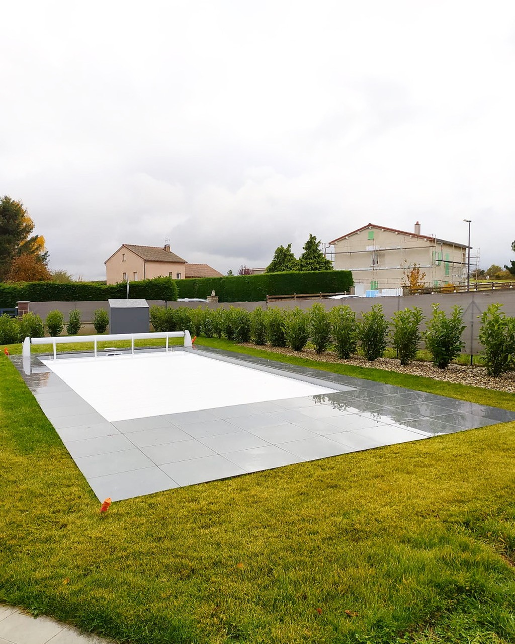 Gazon et Terrasse dalle- ©Instant Paysage